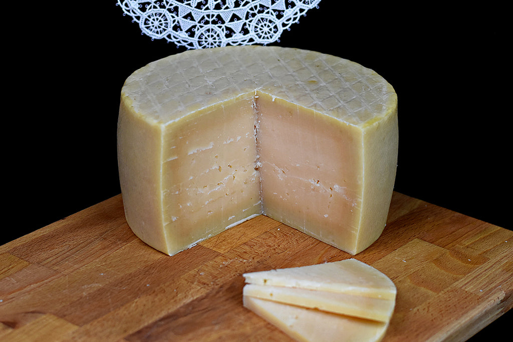 PAŠKI KOLO - SIR S PAGA 1 KG